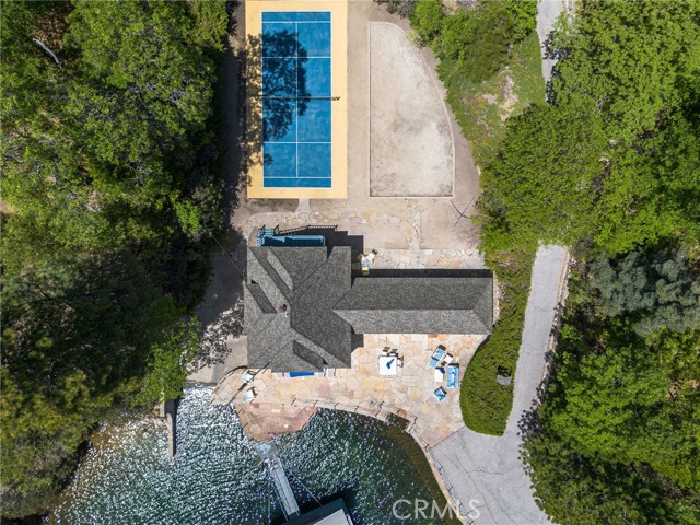 Detail Gallery Image 49 of 75 For 28641 North Shore Rd, Lake Arrowhead,  CA 92352 - 14 Beds | 11/1 Baths