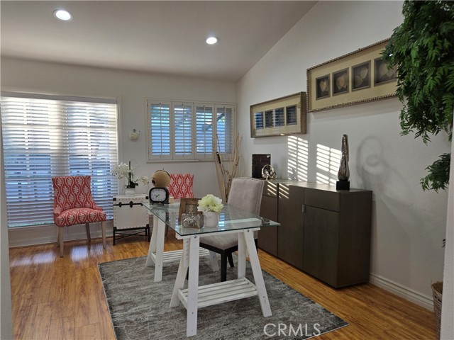 Detail Gallery Image 9 of 12 For 37 Cottonwood, Rolling Hills Estates,  CA 90274 - 3 Beds | 3 Baths