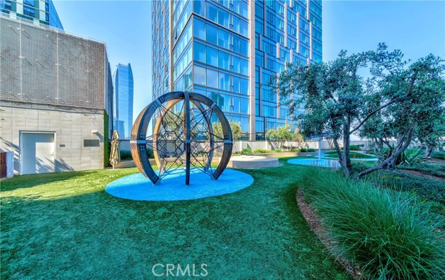Detail Gallery Image 14 of 25 For 877 Francisco St #4211,  Los Angeles,  CA 90017 - 2 Beds | 2 Baths