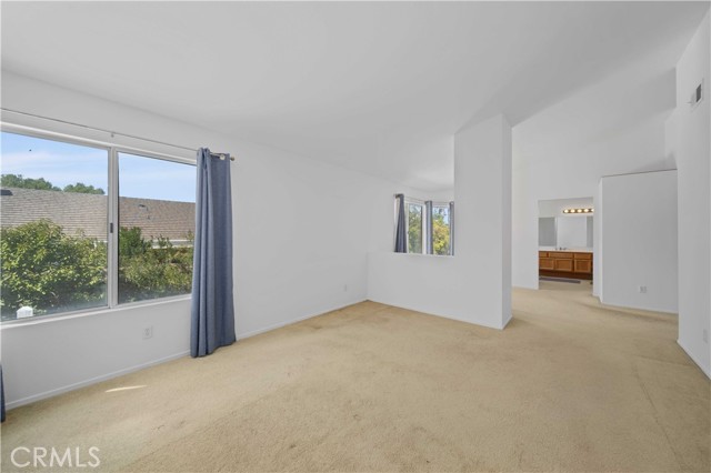 39829 Gorham Lane, Palmdale CA: https://media.crmls.org/medias/ad7de873-ccbc-4611-941a-eeb8978c0e38.jpg