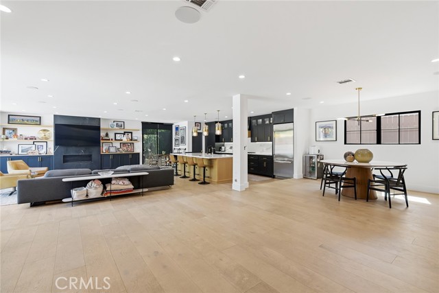 5 Bed Home for Sale in Sherman Oaks, California
