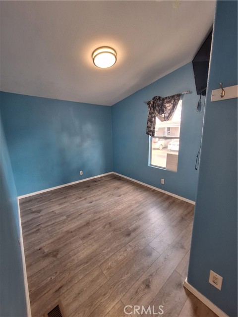 350 E San Jacinto Avenue, Perris CA: https://media.crmls.org/medias/ad7f79a6-3310-44b0-b71d-bbb3c8791674.jpg