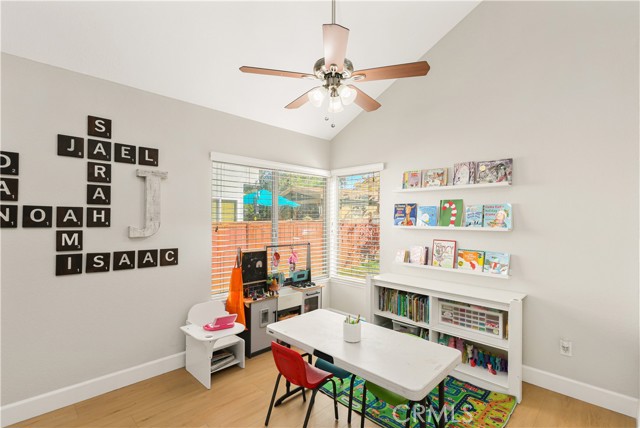 Detail Gallery Image 5 of 21 For 310 Hartford, Redlands,  CA 92374 - 4 Beds | 2/1 Baths