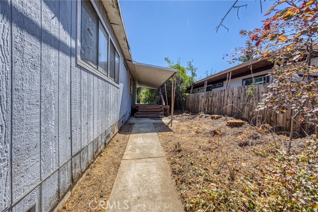 Detail Gallery Image 2 of 34 For 13942 Apple Ln, Clearlake Oaks,  CA 95423 - 3 Beds | 2 Baths