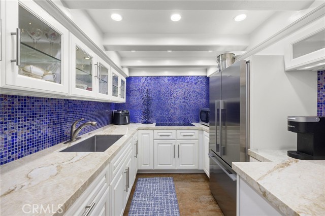 Detail Gallery Image 18 of 34 For 486 Holly St, Laguna Beach,  CA 92651 - 4 Beds | 4 Baths