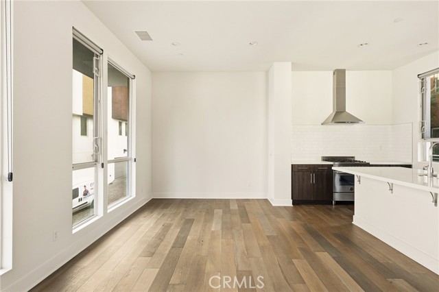 Detail Gallery Image 11 of 25 For 2201 Tom Mix, Silver Lake Los Angeles,  CA 90026 - 2 Beds | 2/1 Baths