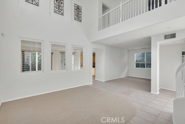 Detail Gallery Image 8 of 43 For 11205 Salerno, Porter Ranch,  CA 91326 - 4 Beds | 3 Baths