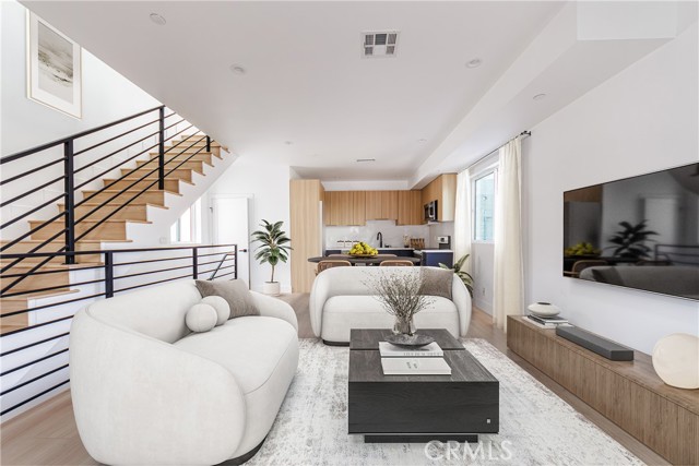 Detail Gallery Image 4 of 43 For 13461 Beach Ave, Marina Del Rey,  CA 90292 - – Beds | – Baths