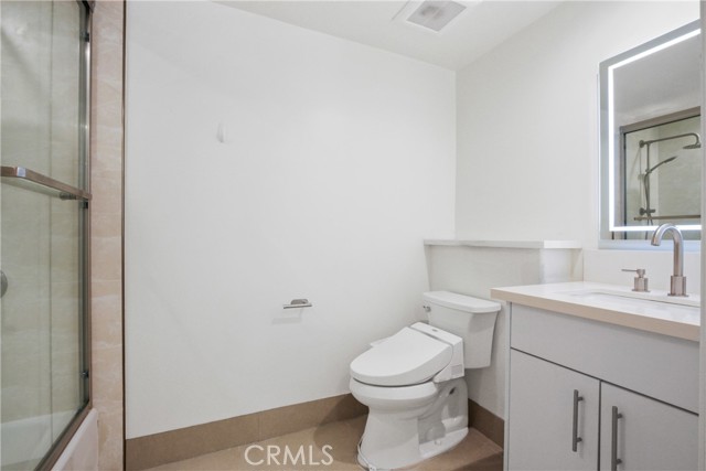 1598 Long Beach Boulevard, Long Beach CA: https://media.crmls.org/medias/ad850734-9906-4b7d-9782-88f7f960432c.jpg