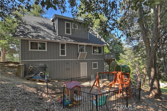 Detail Gallery Image 41 of 45 For 197 Weisshorn Dr, Crestline,  CA 92325 - 4 Beds | 3 Baths