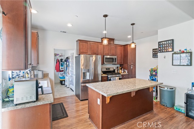 Detail Gallery Image 10 of 39 For 1546 S Cabrini Ln, Santa Maria,  CA 93458 - 3 Beds | 2 Baths