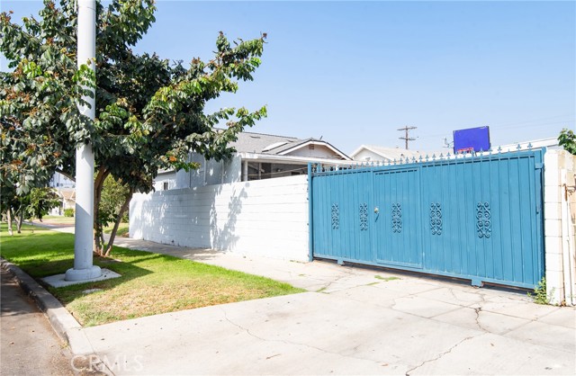 Detail Gallery Image 17 of 17 For 3528 Cimarron St, Los Angeles,  CA 90018 - 3 Beds | 2 Baths