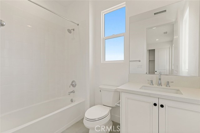 Detail Gallery Image 40 of 41 For 24175 N Camino Cascada, Valencia,  CA 91354 - 5 Beds | 5/1 Baths