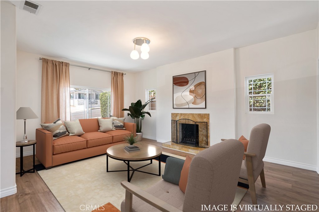 776 W Sepulveda Street