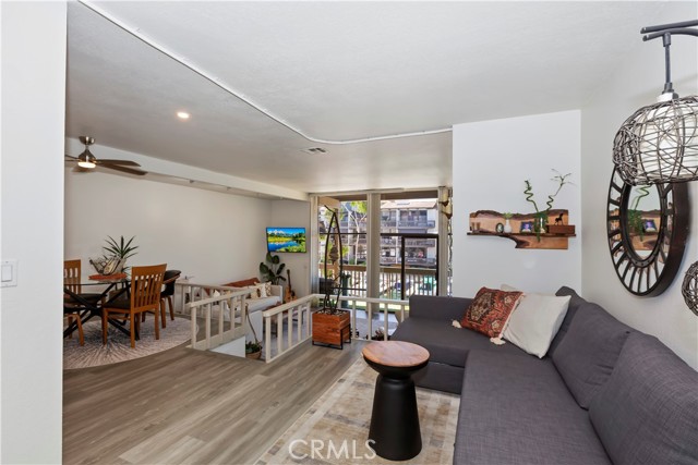 Detail Gallery Image 13 of 30 For 5226 Marina Pacifica Dr, Long Beach,  CA 90803 - 1 Beds | 1/1 Baths