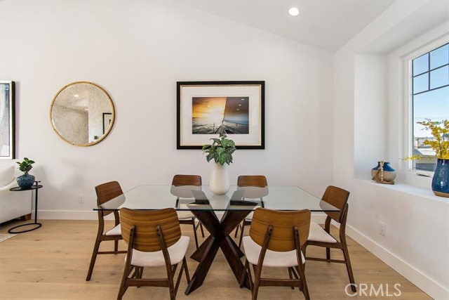 2406 Mathews Avenue, Redondo Beach, California 90278, 4 Bedrooms Bedrooms, ,3 BathroomsBathrooms,Residential,Sold,Mathews,SB21216654