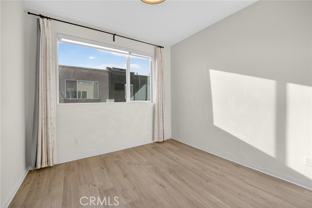 Detail Gallery Image 43 of 55 For 8405 N Fusion, Northridge,  CA 91325 - 4 Beds | 4 Baths