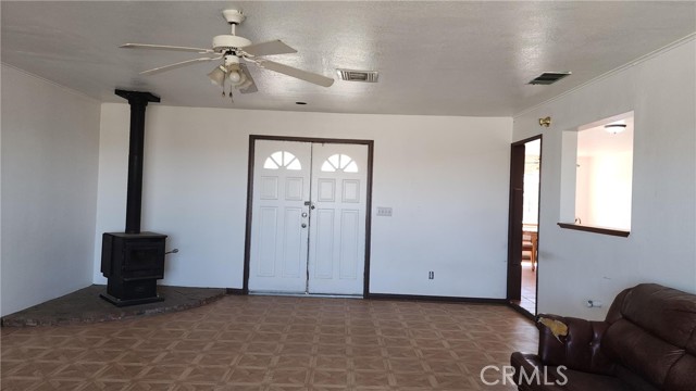 Detail Gallery Image 8 of 12 For 18597 Saint Basil, Adelanto,  CA 92301 - 2 Beds | 1 Baths