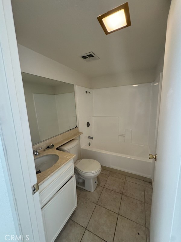 Detail Gallery Image 5 of 8 For 1480 E Marshall Bld #27,  San Bernardino,  CA 92404 - 3 Beds | 2/1 Baths