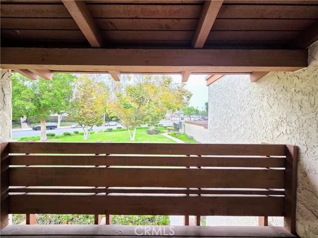 Detail Gallery Image 23 of 34 For 3701 Country Club Dr #3,  Long Beach,  CA 90807 - 2 Beds | 1/1 Baths