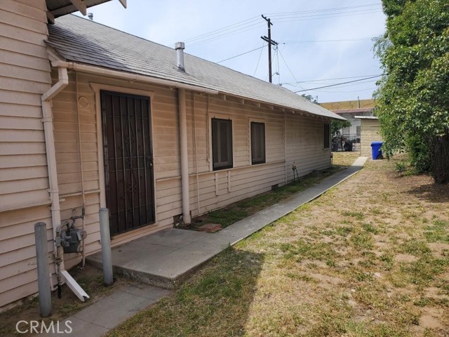 Detail Gallery Image 7 of 23 For 124 S Olive Ave, Rialto,  CA 92376 - 3 Beds | 1 Baths