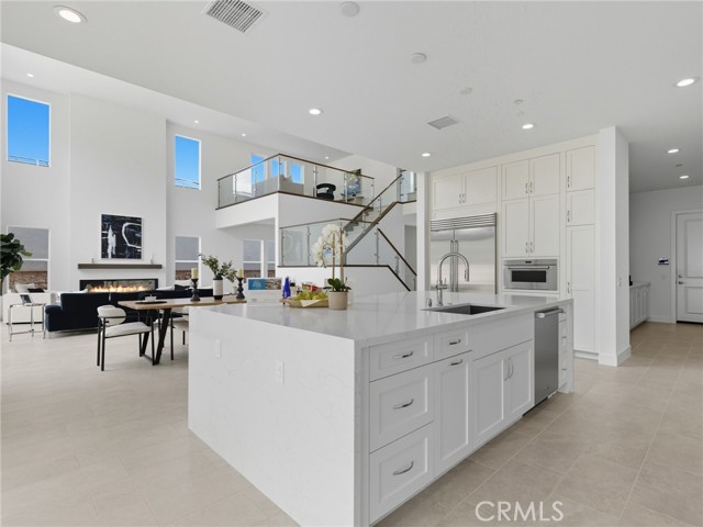 9539 N Andora Avenue, Chatsworth CA: https://media.crmls.org/medias/ad8bbca6-9340-4a65-af2a-f7b49d76634f.jpg