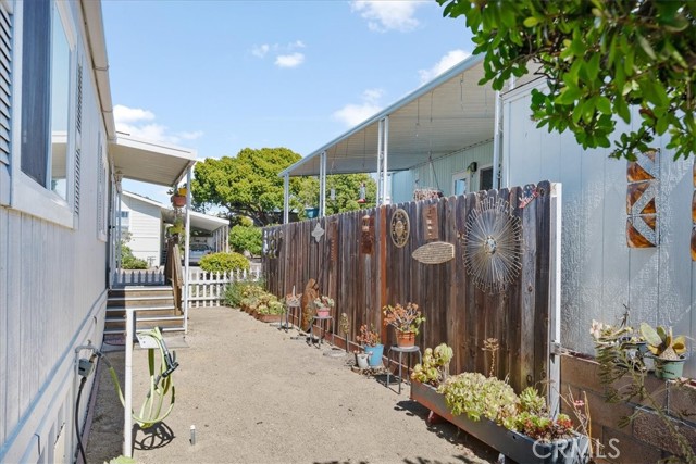 1701 Los Osos Valley Road, Los Osos CA: https://media.crmls.org/medias/ad8bc522-ff59-45b2-bd6c-da560fc7a100.jpg