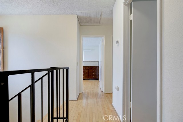 Detail Gallery Image 21 of 52 For 20442 Runnymede, Winnetka,  CA 91306 - 4 Beds | 3 Baths