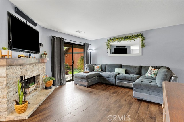 Detail Gallery Image 7 of 65 For 152 Cedar Creek, San Dimas,  CA 91773 - 2 Beds | 3 Baths