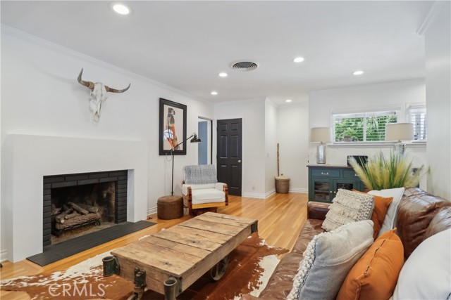 10245 Newhome Avenue photo 5