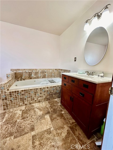 Detail Gallery Image 33 of 34 For 12916 Lakeland St, Clearlake Oaks,  CA 95423 - 3 Beds | 2/1 Baths