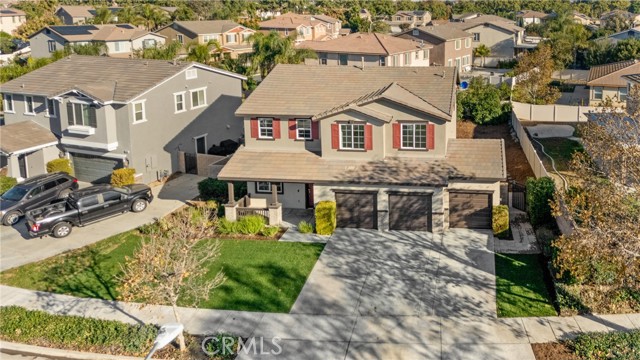 Detail Gallery Image 2 of 63 For 6936 Estonian, Corona,  CA 92880 - 4 Beds | 2/1 Baths