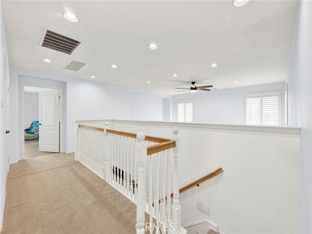 Detail Gallery Image 19 of 43 For 28346 Linda Vista, Canyon Country,  CA 91387 - 6 Beds | 3 Baths