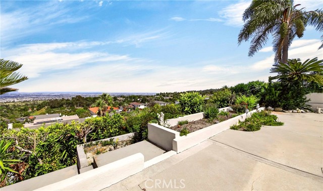 27402 Larchbluff, Rancho Palos Verdes, California 90275, 5 Bedrooms Bedrooms, ,3 BathroomsBathrooms,Residential,For Sale,Larchbluff,SB26077169