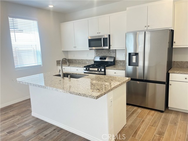 Detail Gallery Image 9 of 45 For 30343 Spineflower St, Murrieta,  CA 92563 - 3 Beds | 3 Baths