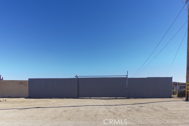 42052 3rd Street, Lancaster, California 93535, ,Commercial Lease,For Rent,42052 3rd Street,CRBB24251746