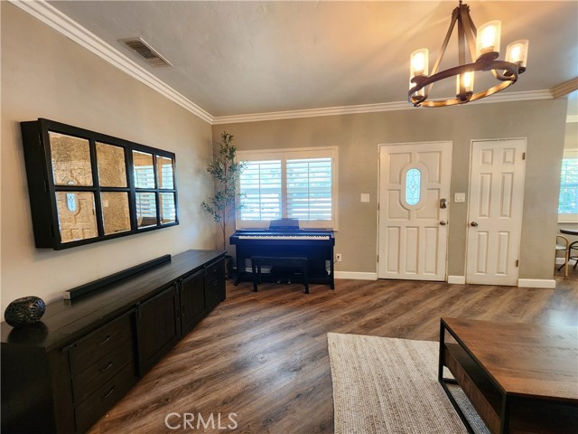 Detail Gallery Image 16 of 17 For 548 S Zeyn St, Anaheim,  CA 92805 - 2 Beds | 1/1 Baths