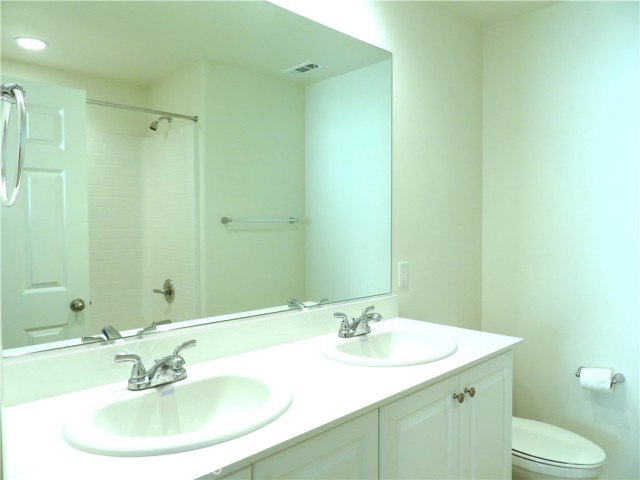 29157 Sunforest, Lake Elsinore CA: https://media.crmls.org/medias/ad91892c-a56a-4ff8-92d4-a51cc16161bc.jpg