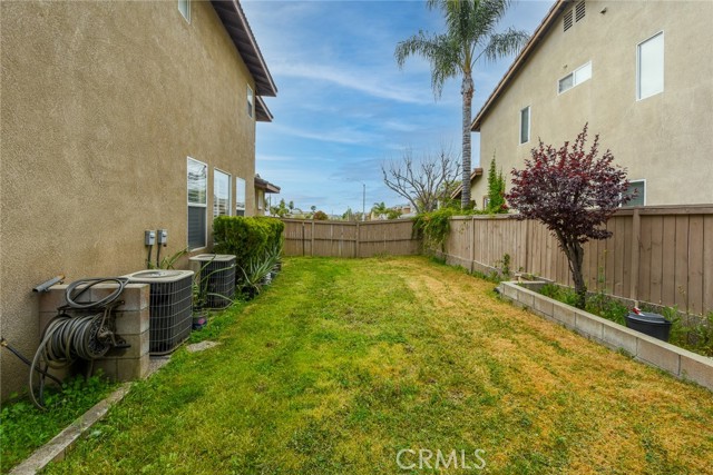 Detail Gallery Image 39 of 46 For 8004 Palm View Ln, Riverside,  CA 92508 - 6 Beds | 4/1 Baths