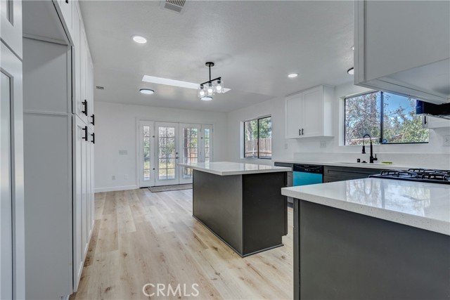 Detail Gallery Image 10 of 48 For 26959 Meridian, Hemet,  CA 92544 - 3 Beds | 2 Baths