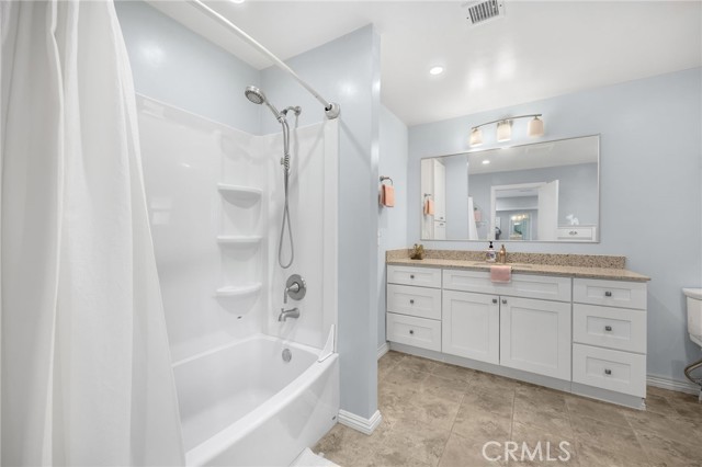 Detail Gallery Image 22 of 40 For 2251 Lake Glen Dr, La Habra,  CA 90631 - 3 Beds | 2 Baths