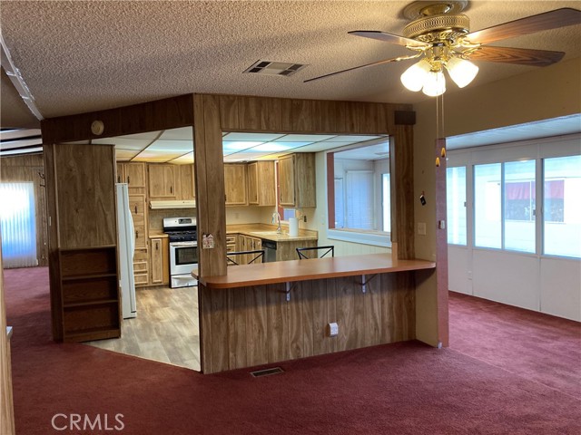 1107 Checkerberry Court, Hemet CA: https://media.crmls.org/medias/ad93507a-fe5e-498b-9d63-b2c1792ed8ec.jpg