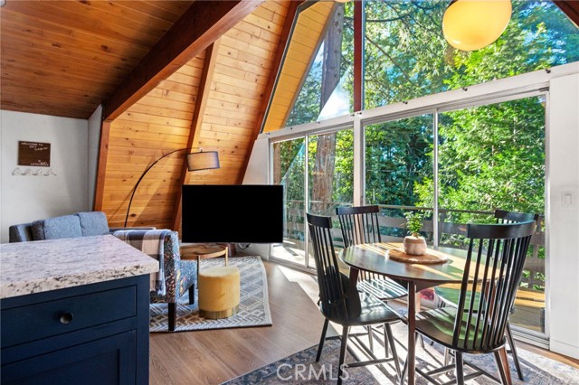 641 Buckingham, Lake Arrowhead, CA 92385