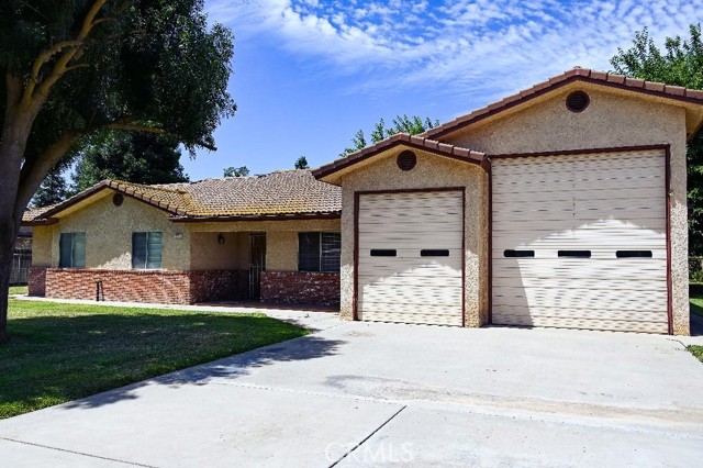 Image 3 for 252 N Westberry Blvd, Madera, CA 93637