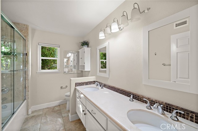 Detail Gallery Image 32 of 56 For 22 Lexington, Coto de Caza,  CA 92679 - 4 Beds | 2/1 Baths