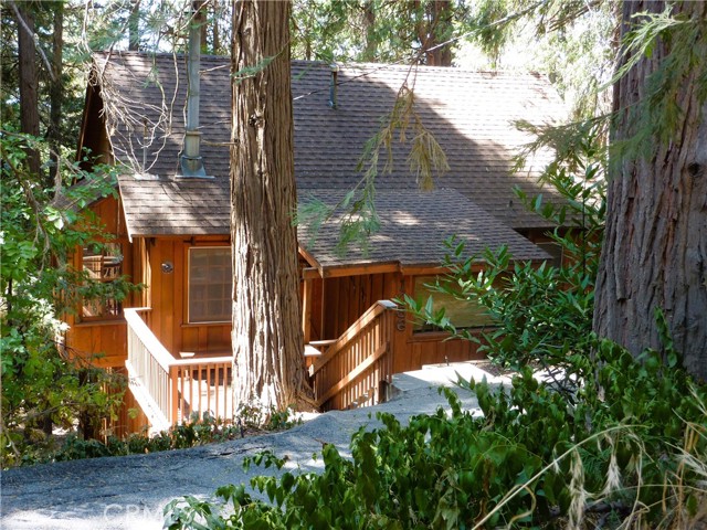 Detail Gallery Image 35 of 38 For 1086 Big Tree Lane, Crestline,  CA 92325 - 1 Beds | 2 Baths