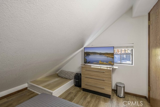 Detail Gallery Image 34 of 43 For 721 Bear Mountain Rd, Big Bear City,  CA 92314 - 3 Beds | 2/1 Baths