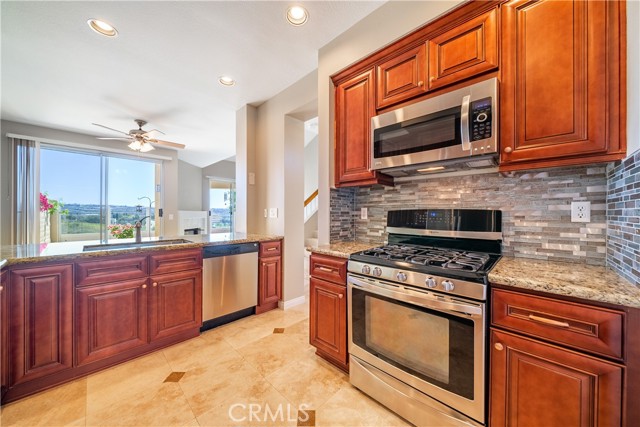 Detail Gallery Image 9 of 40 For 29 Sandcastle, Aliso Viejo,  CA 92656 - 3 Beds | 2/1 Baths