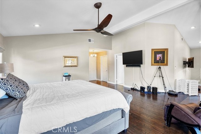 2301 Walnut Avenue, Manhattan Beach, California 90266, 4 Bedrooms Bedrooms, ,3 BathroomsBathrooms,Residential,Sold,Walnut,SB22033691