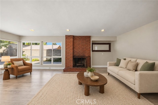 16602 Woodmont photo 19